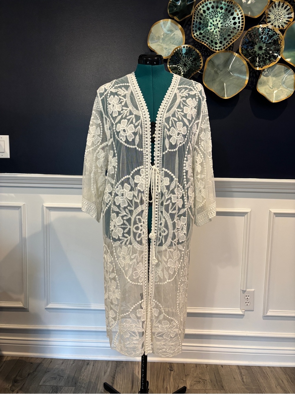 Boho Ivory Embroidered Lace Duster Kimono Floral Open Front Cover Up Medium